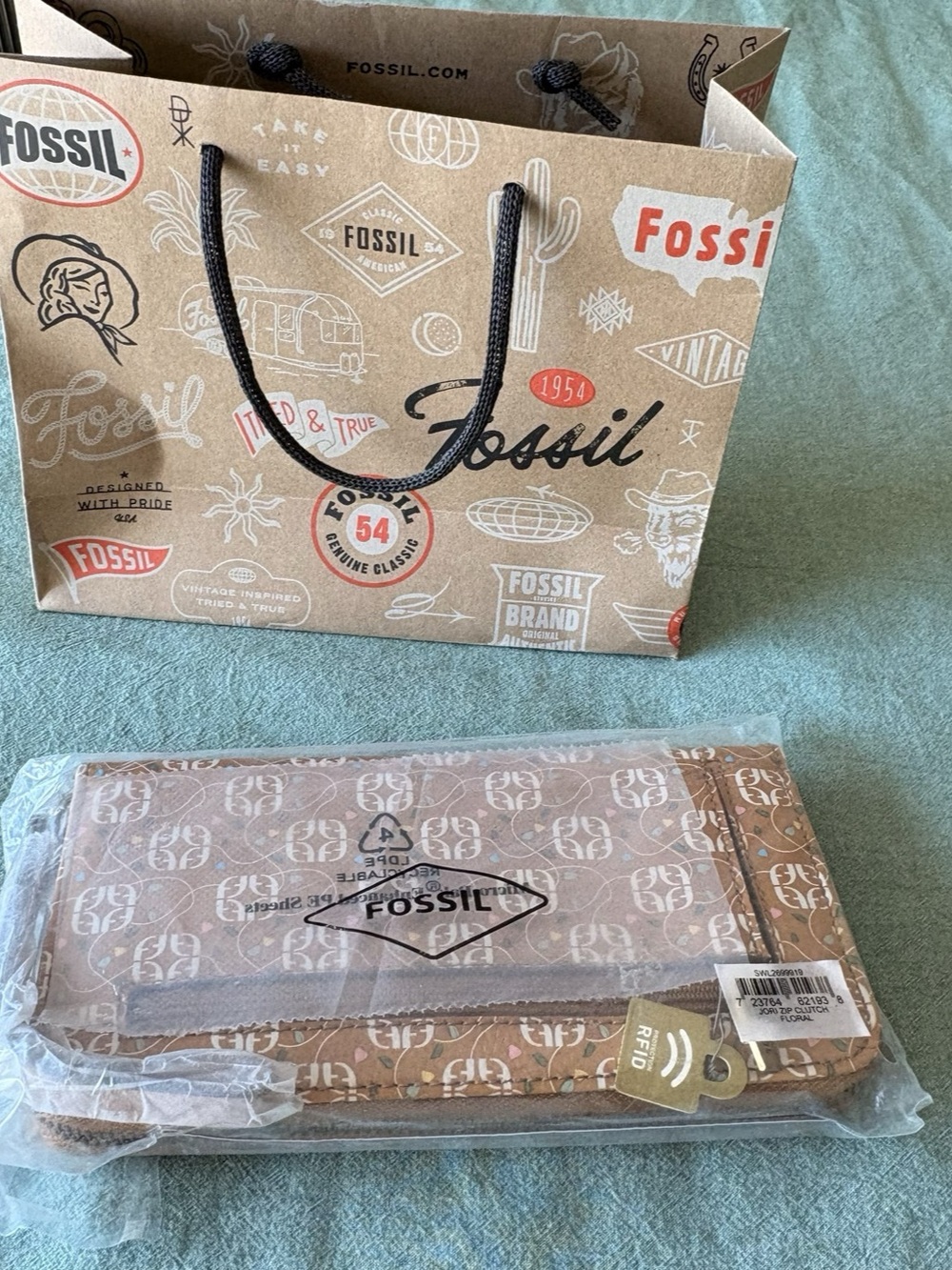 NWT Fossil Jori Floral Zip Clutch RFID Wristlet Wallet + Gift Bag - Picture 10 of 11